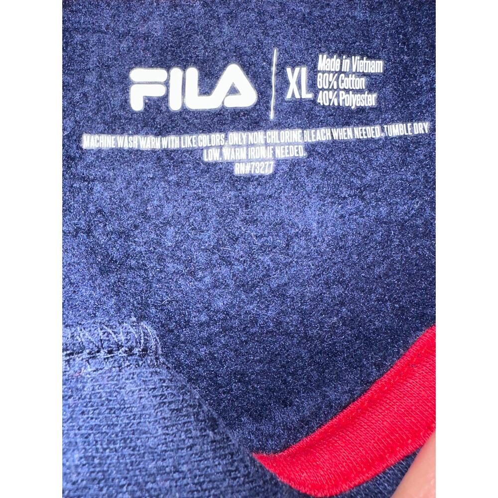 Women's FILA Crop Hoodie - Size XL - Picture 3 of 4